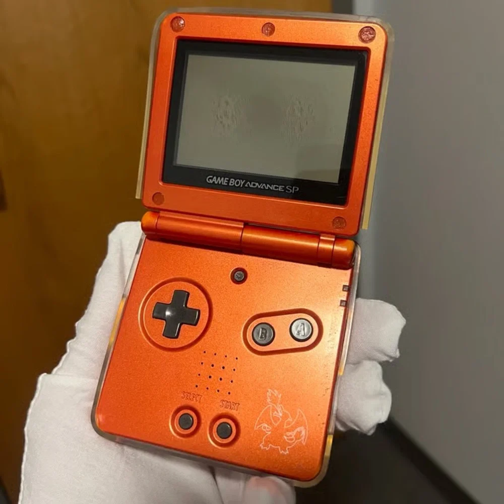 Nintendo Game Boy Advance SP Pokémon Center Charizard EditionConsole AGS-001